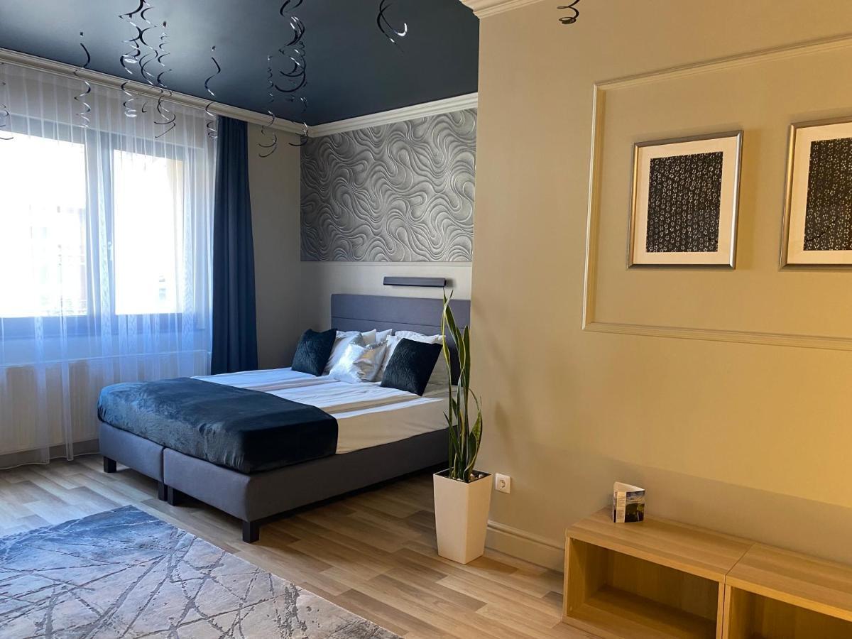 Margareta Garden Boutique Rooms Егер Екстериор снимка